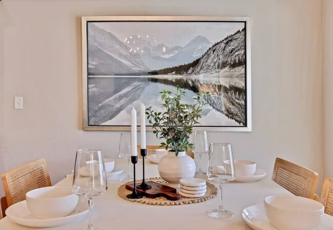 Photo - 187 W Waukesha St Unidad ID1250655P