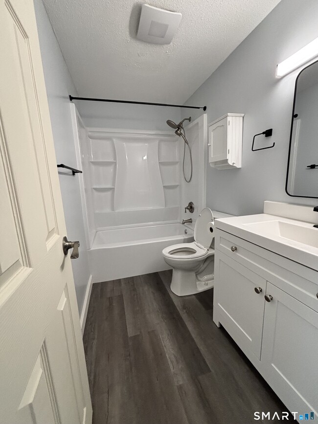 Photo - 11 King Arthur Dr