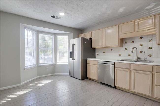 Photo - 3727 Regency Park Dr