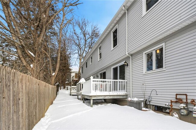 Photo - 23 Benefit St