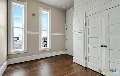Building Photo - 202 N LBJ Dr Unit 201 Rental