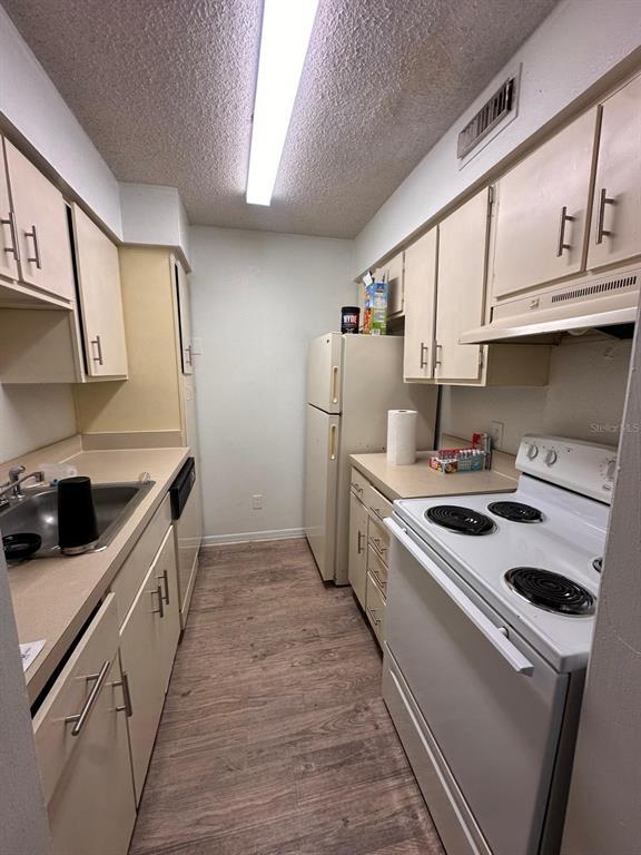 Photo - 820 Camargo Way Unidad 207