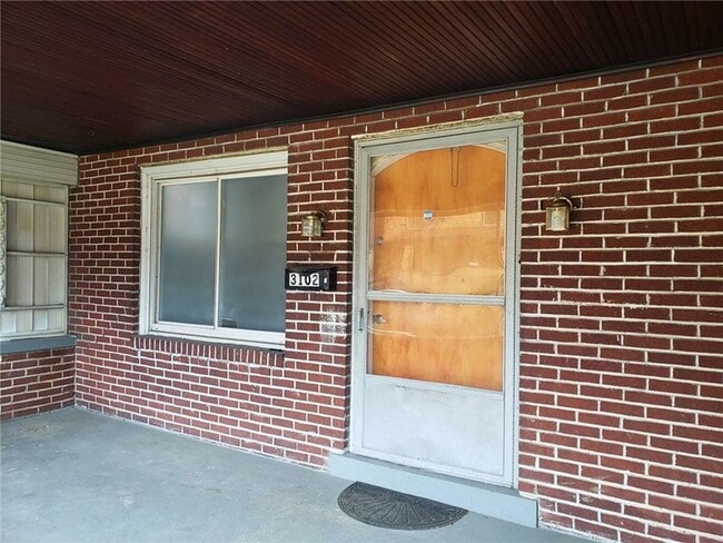 Photo - 3102 Bergman St