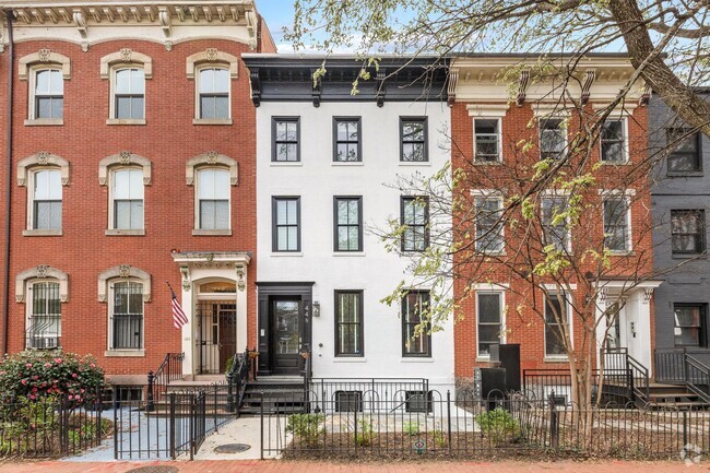 Building Photo - 448 M St NW Unit # 1 Rental