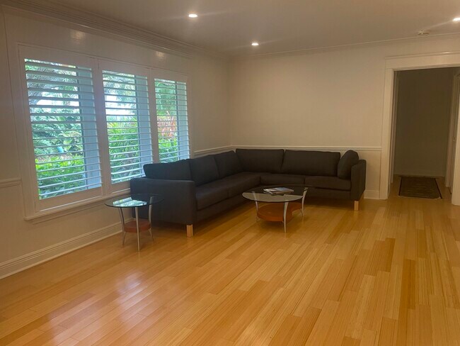 Photo - 1120 SW 14th Dr