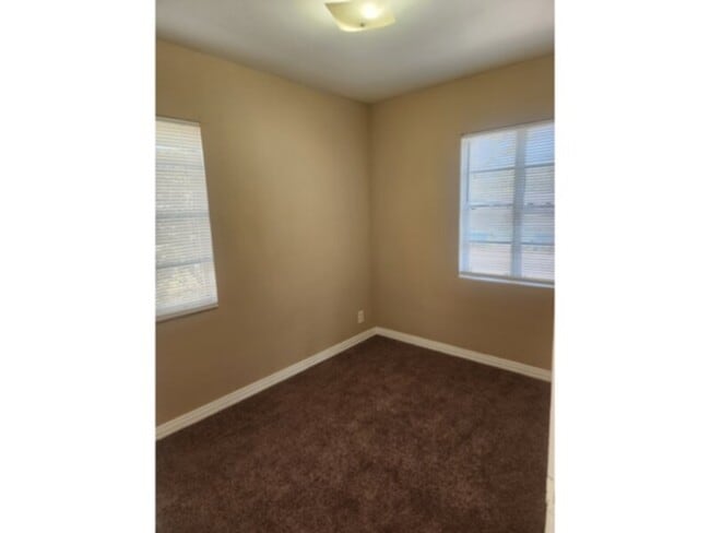 Photo - Accepting HUD