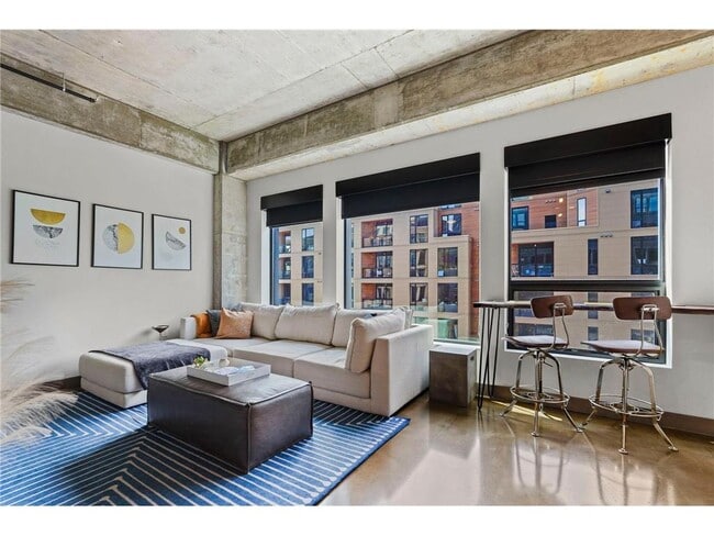 Building Photo - 728 N 3rd St Unit 307 Rental