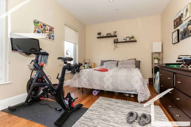 Photo - 11 Glencoe St #202 Boston MA 02135