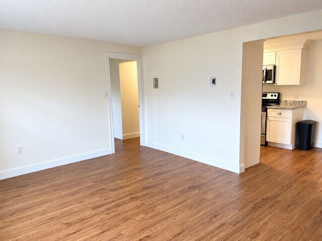 Photo - 213 Rock St Unit K10