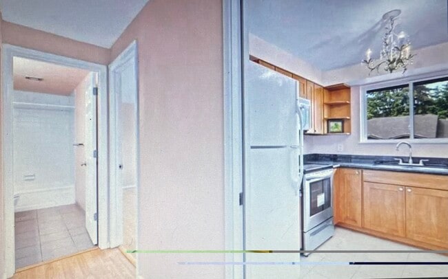 Photo - 15617 NE 18th St