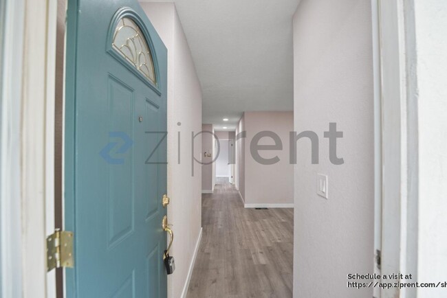 Photo - 42337 Blacow Rd