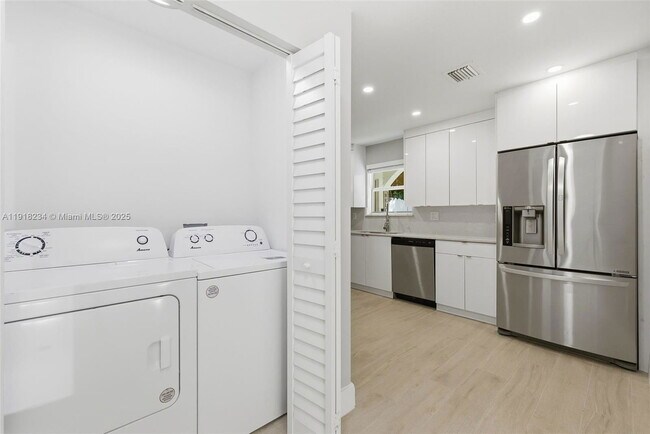 Photo - 11939 SW 218th St