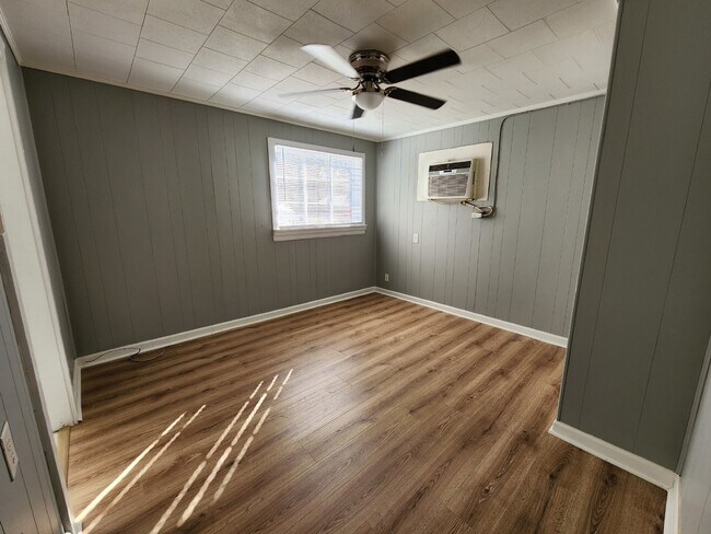 Photo - 349B HICKORY HEIGHTS - 2BD-1BA Near APSU and Downtown!!!