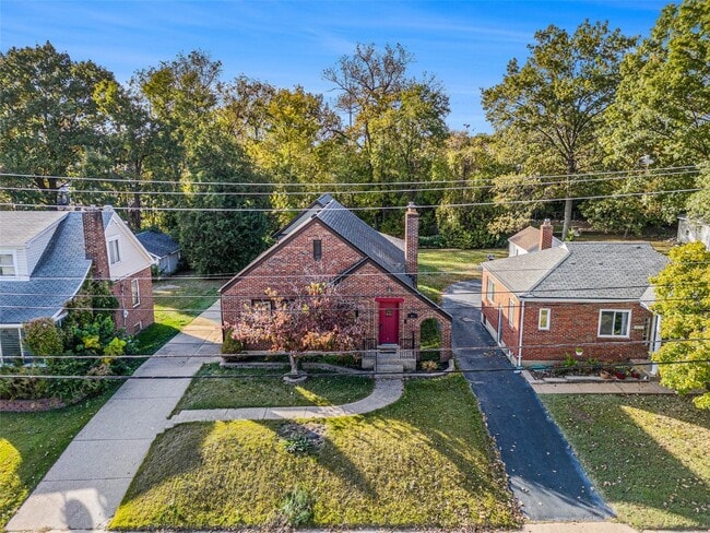 Photo - 51 S Laclede Station Rd