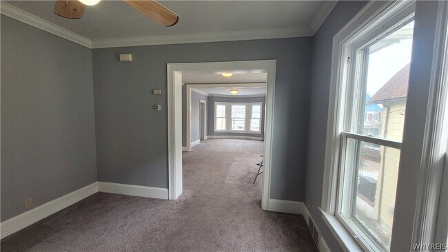 25 Richfield Ave