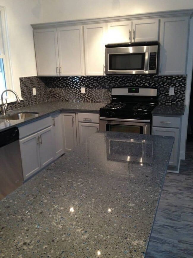 Photo - Stunning Gold Quality Renovation - South S...