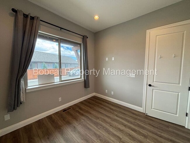 Photo - 3108 Cambria Lp