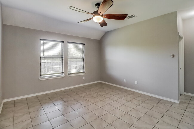 Photo - 2520 Caden Ct