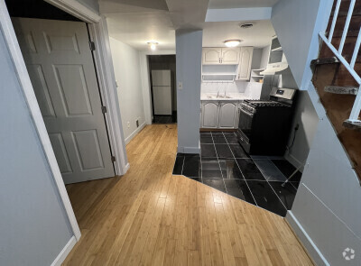 Building Photo - 474 E 7th St Unit 1 Rental