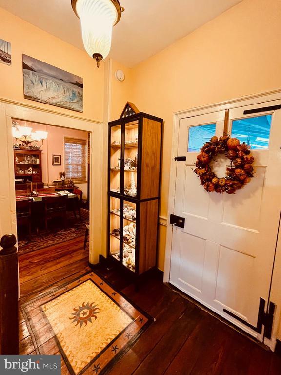 Photo - 30 Cornhill St