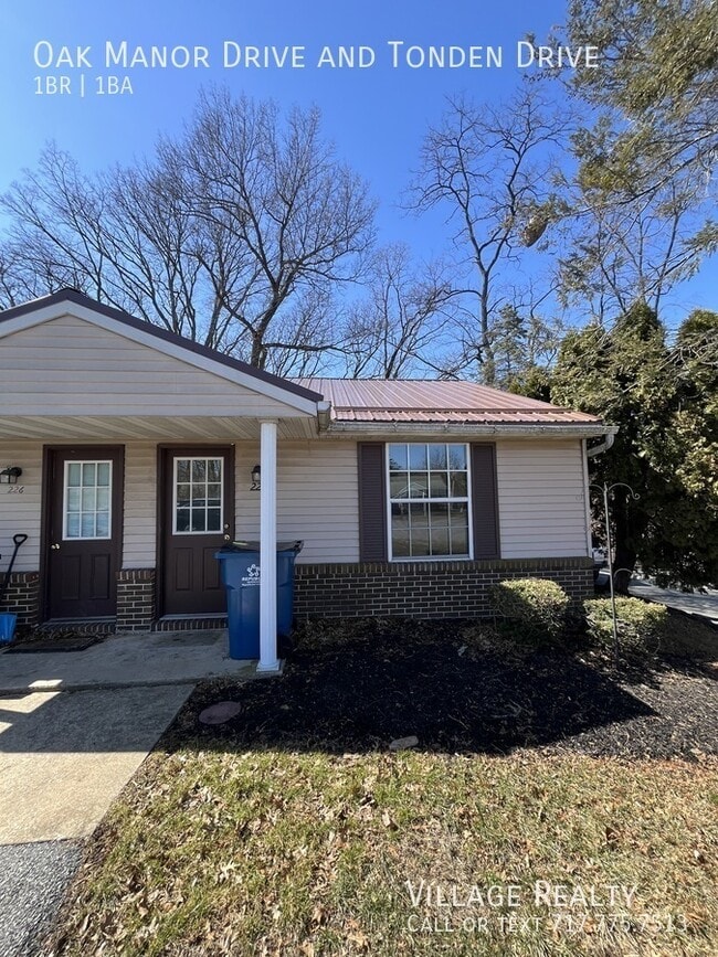 Photo - 228 Oak Manor Dr
