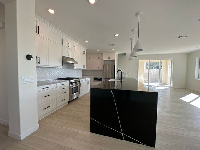 Photo - Have you outgrown the noise and the traffi...