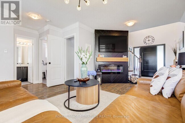 Photo - 2136 Galloway St
