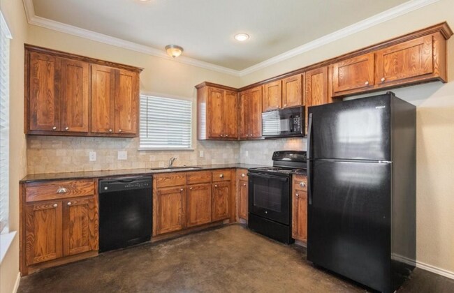 Photo - 331 French Ave