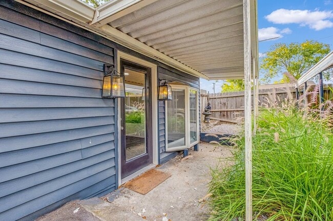 562B Neelys Bend Road