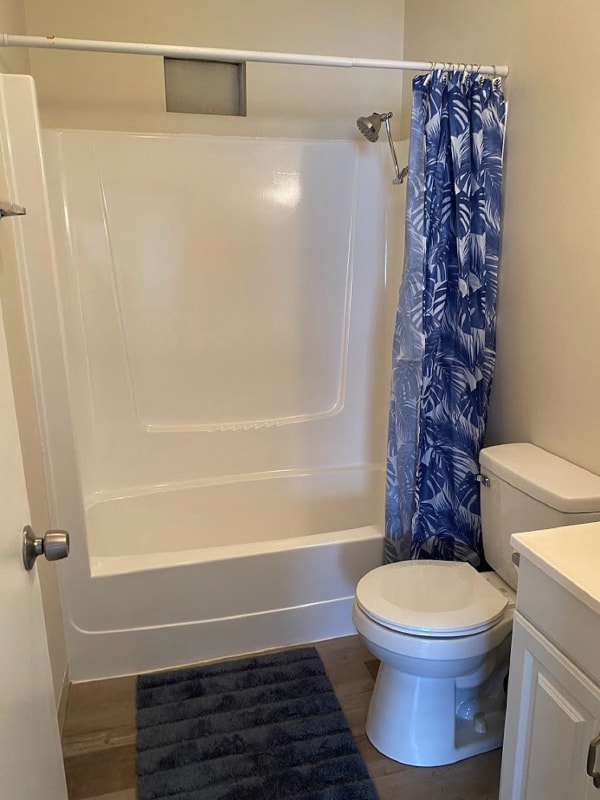 Photo - 300 Colony Dr