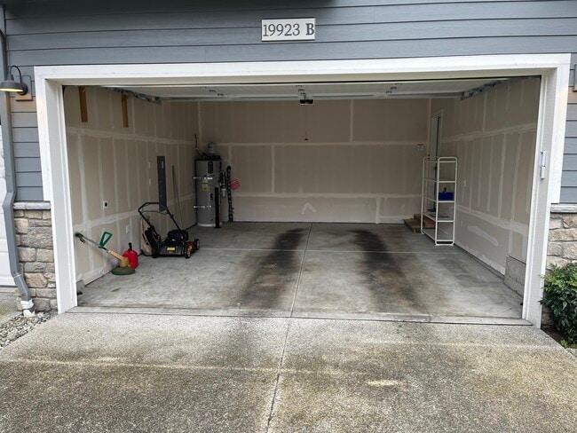 Photo - 19923 Cypress Way