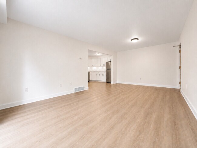 Walnut Grove Apartments