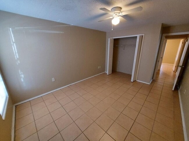 Photo - 2731 Willow Run