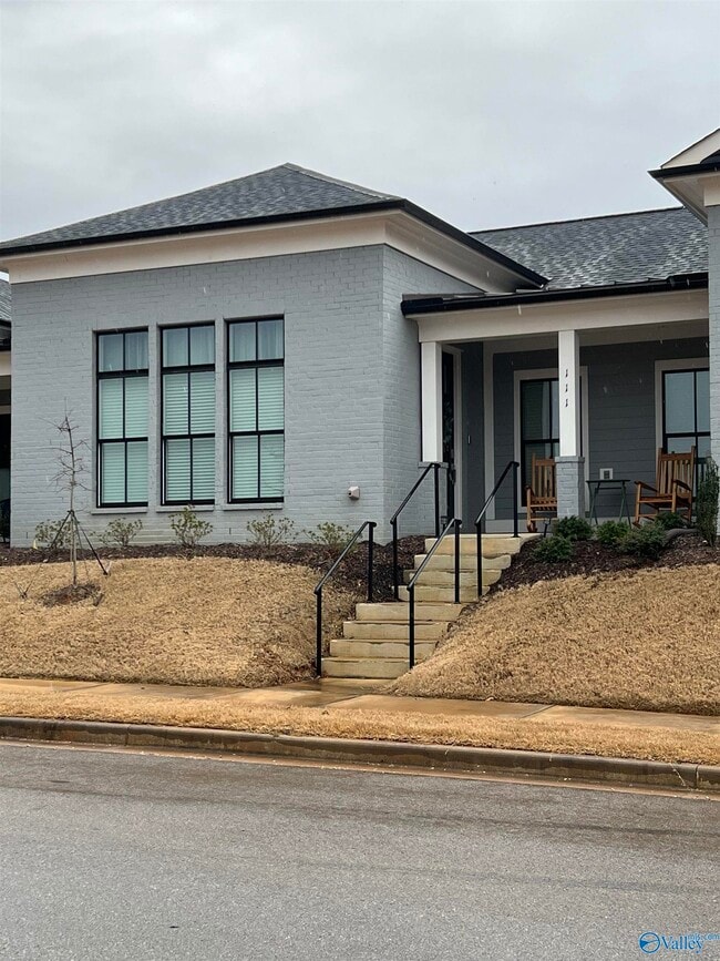 Building Photo - 111 Shylock Ln