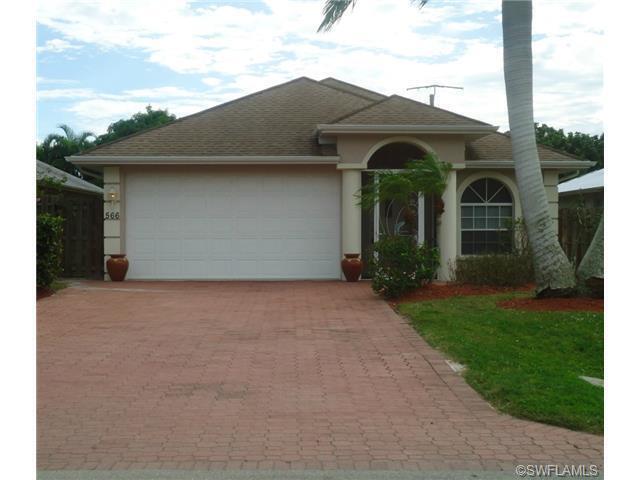 Building Photo - ** PET FRIENDLY **NAPLES PARK - NO HOA - P... Rental