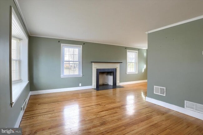 Photo - 1291 Letchworth Rd