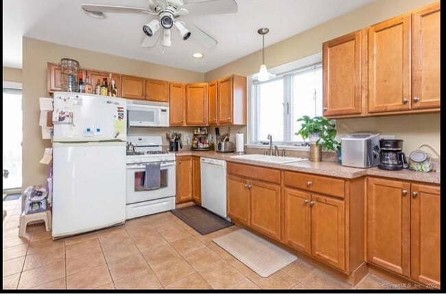 Photo - 185 King St Unit 1