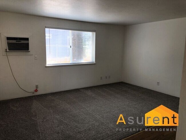 Photo - Cute Apartment with yard