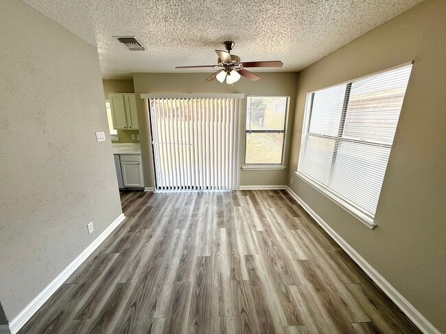 Photo - 4138 Mystic Sunrise Dr