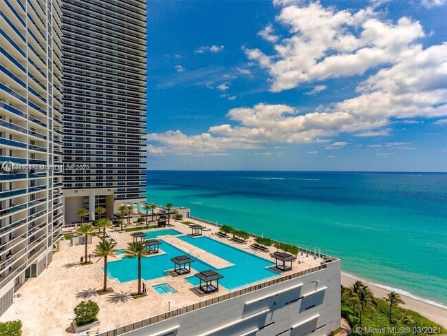 Building Photo - 1850 S Ocean Dr Unit 3408 Rental