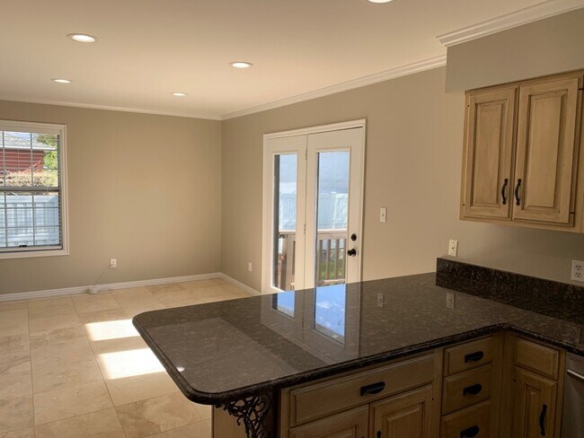 Photo - 708 N 500 E St Unidad 1