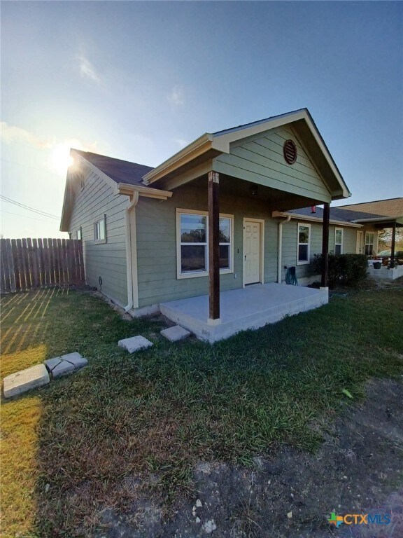 Photo - 701 Horace Howard Dr