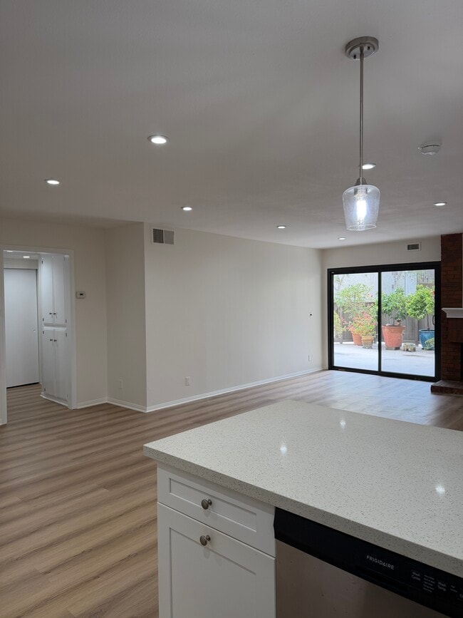 Living - 8601 Falmouth Ave Unit 208