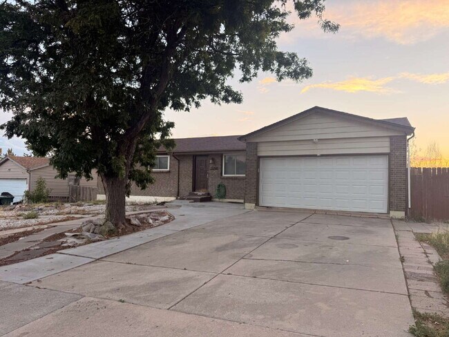 1286 Croke Dr