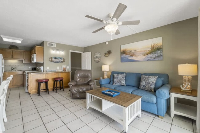 Photo - 8743 Thomas Dr Unidad FL11-ID1354932P