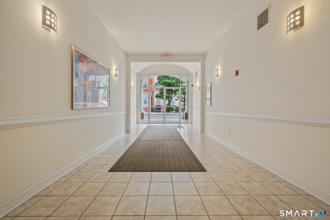 Photo - 124 Court St Unit 505