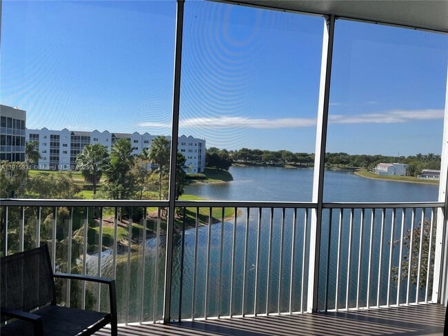 Photo - 10730 NW 66th St Unit 402