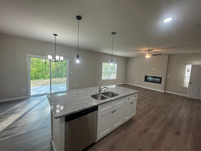 Photo - 2128 Clapham Ct