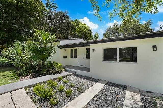 Photo - 5830 SW 51st St