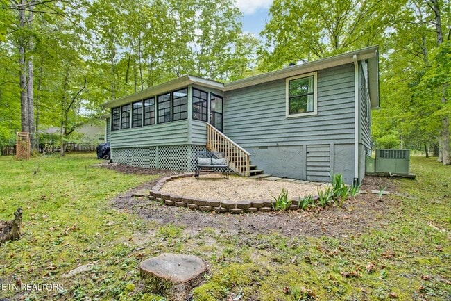 Photo - 111 Devon Rd
